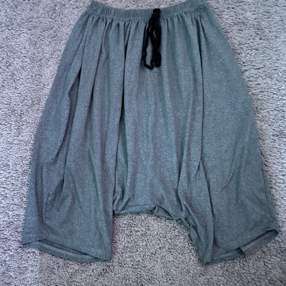 shorts - Picture 1 of 1